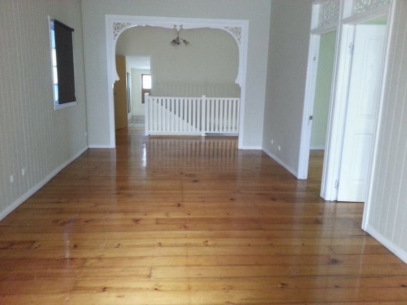 31-33 Coolabah St, Russell Island QLD 4184