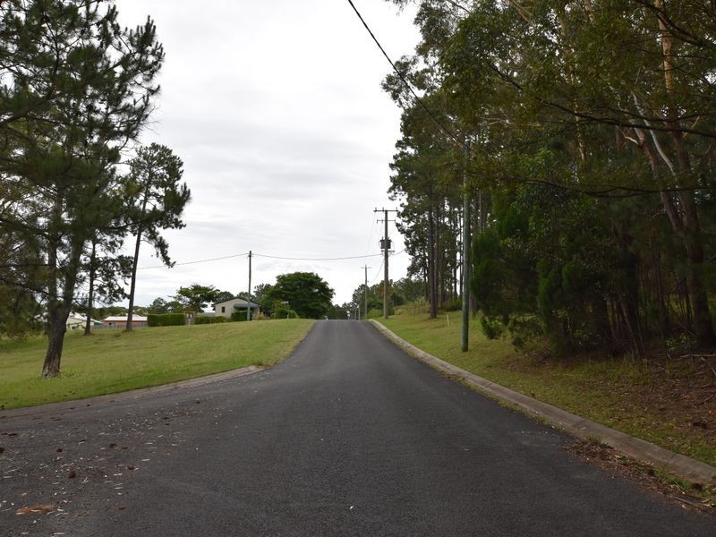 33 Bernborough Street, Russell Island QLD 4184