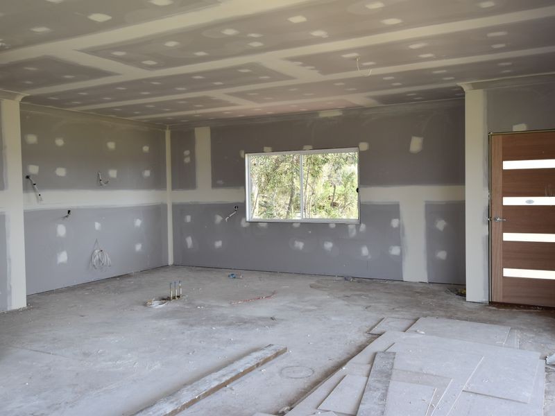119 Palm Beach Rd, Russell Island QLD 4184