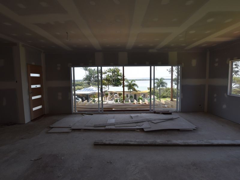 119 Palm Beach Rd, Russell Island QLD 4184