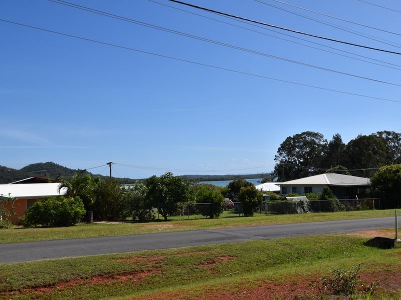 123 Canaipa Point Drive, Russell Island QLD 4184