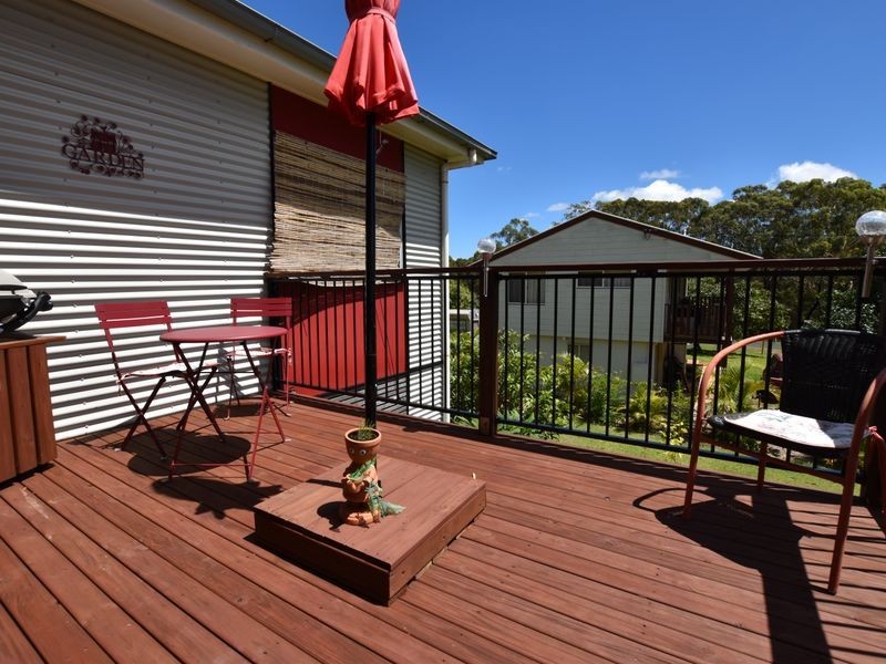 27 Banksia Street, Russell Island QLD 4184