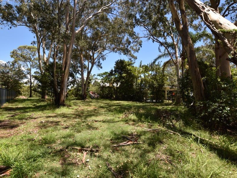 57 Canaipa Point Dve, Russell Island QLD 4184