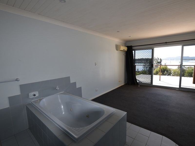 46-48 Skiff St, Russell Island QLD 4184
