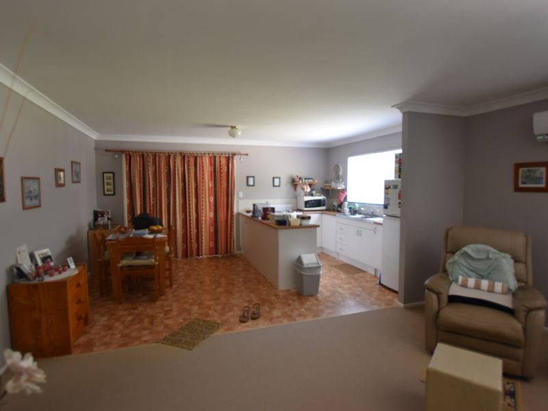 10 Sabot Street, Russell Island QLD 4184