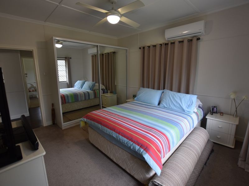 83 Channel St, Russell Island QLD 4184