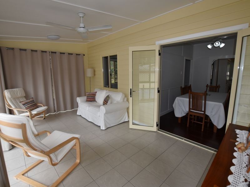 83 Channel St, Russell Island QLD 4184