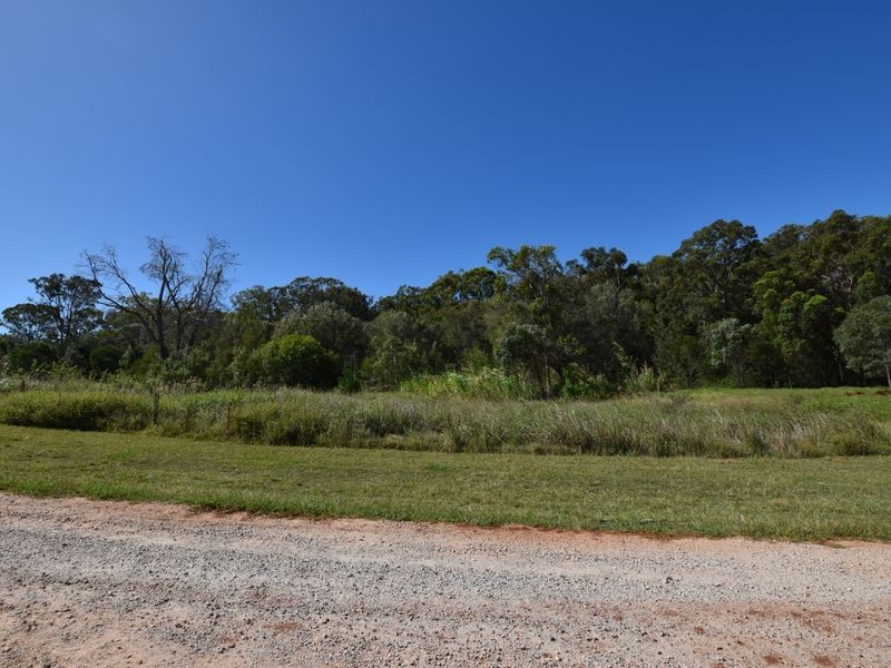 15-17 Pharlap St, Russell Island QLD 4184