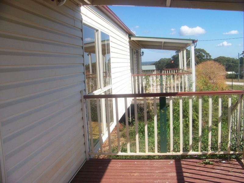 18 Highland St, Russell Island QLD 4184