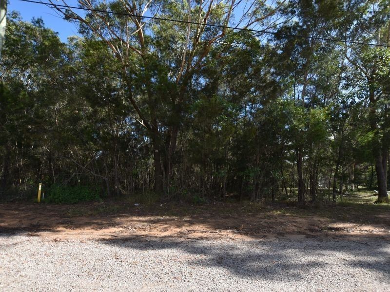 4 Coleus St, Russell Island QLD 4184