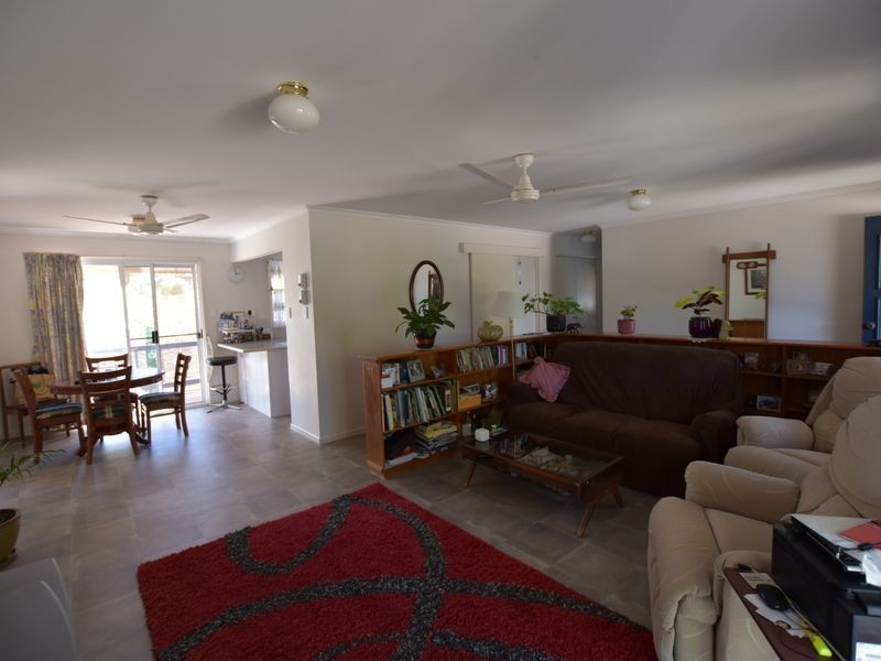 2 Ketch Street, Russell Island QLD 4184