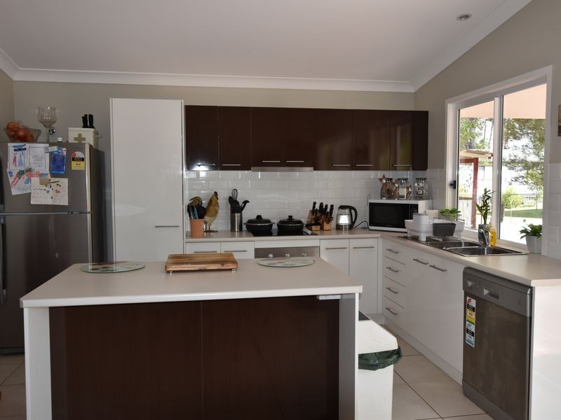 5 Coleus Street., Russell Island QLD 4184