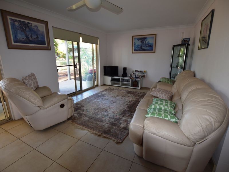 23 Angorra St, Russell Island QLD 4184