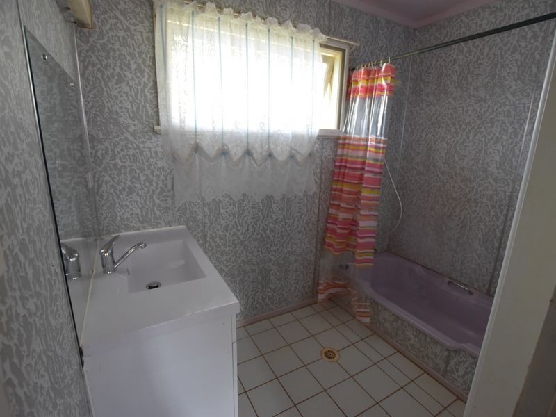 17 Vista Street, Russell Island QLD 4184