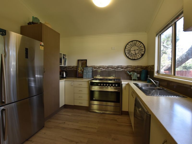 32 Satton Street., Russell Island QLD 4184