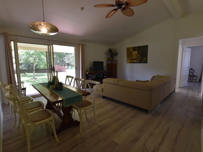 32 Satton Street., Russell Island QLD 4184