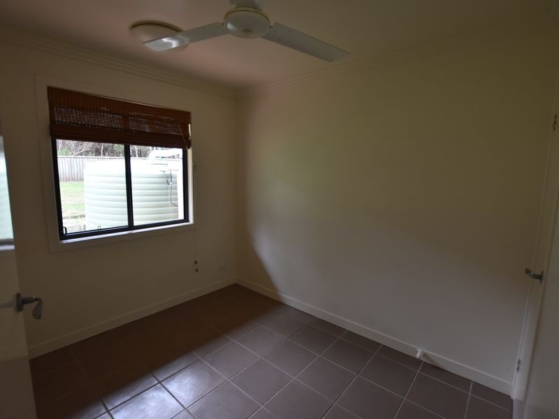 13 Emerald St, Russell Island QLD 4184