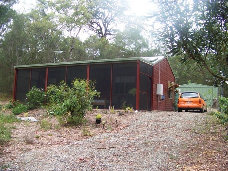 24 Falconhurst Rd, Russell Island QLD 4184