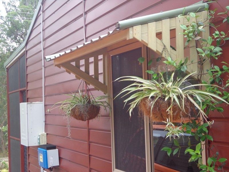24 Falconhurst Rd, Russell Island QLD 4184