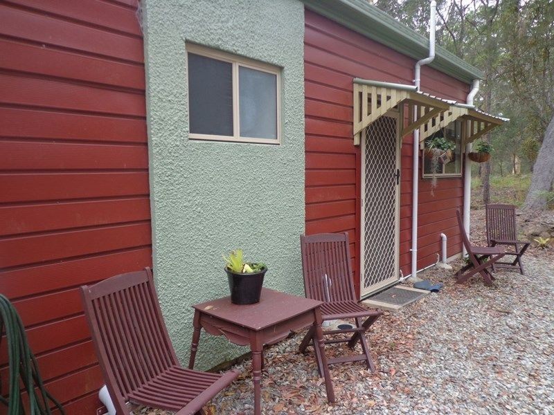 24 Falconhurst Rd, Russell Island QLD 4184