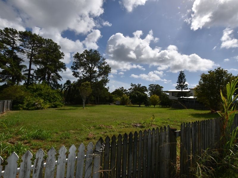15 Canaipa Point Dve, Russell Island QLD 4184