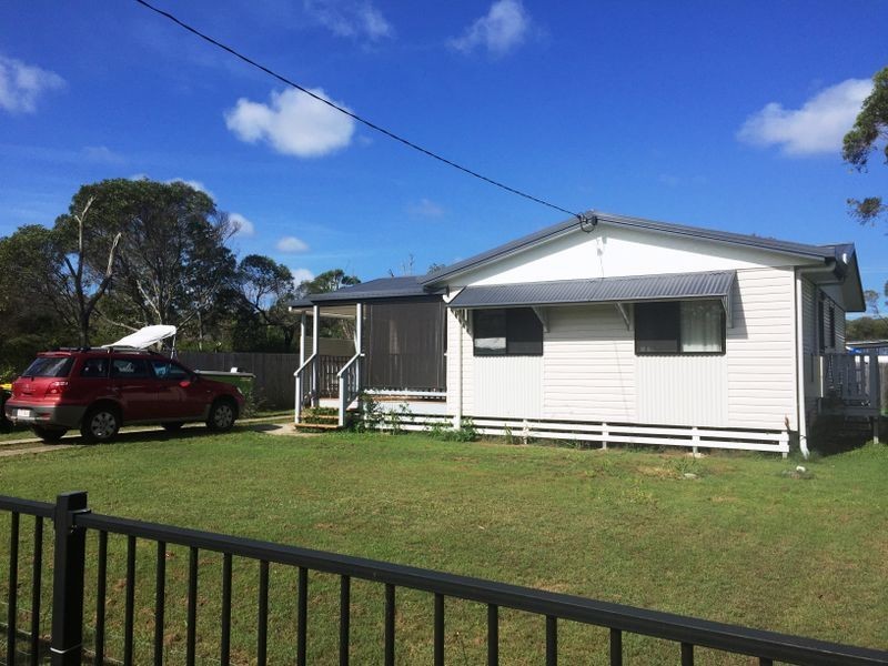 17 Wakehill Rd, Russell Island QLD 4184
