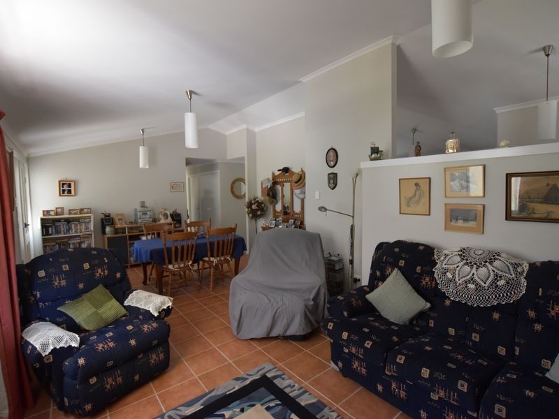 3 Murray Crescent., Russell Island QLD 4184