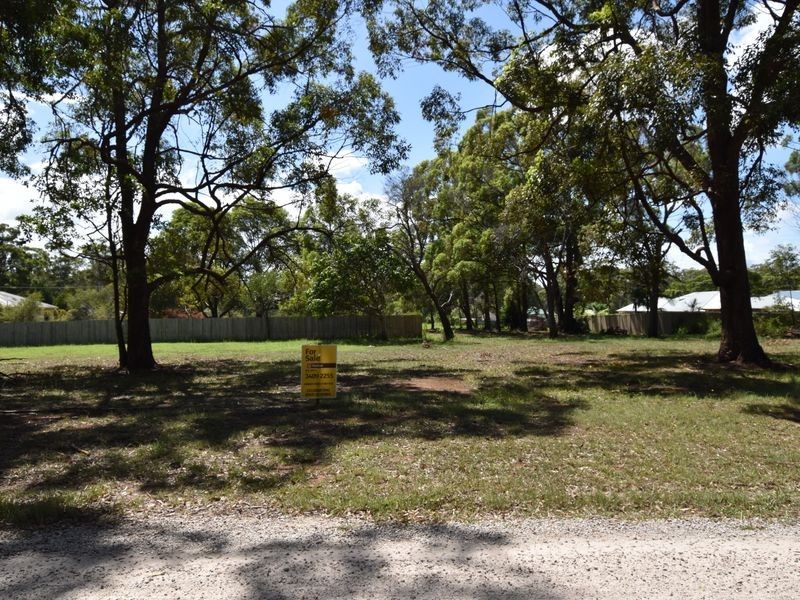 9-11 Pia Street, Russell Island QLD 4184