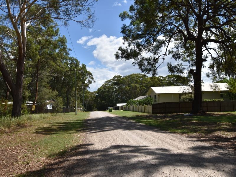 9-11 Pia Street, Russell Island QLD 4184