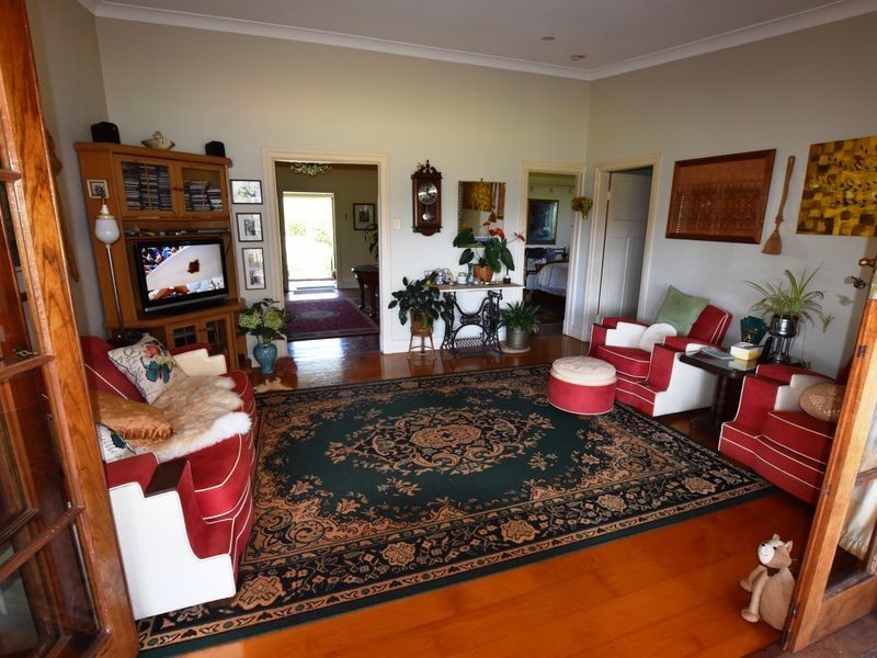1 Willes, Russell Island QLD 4184