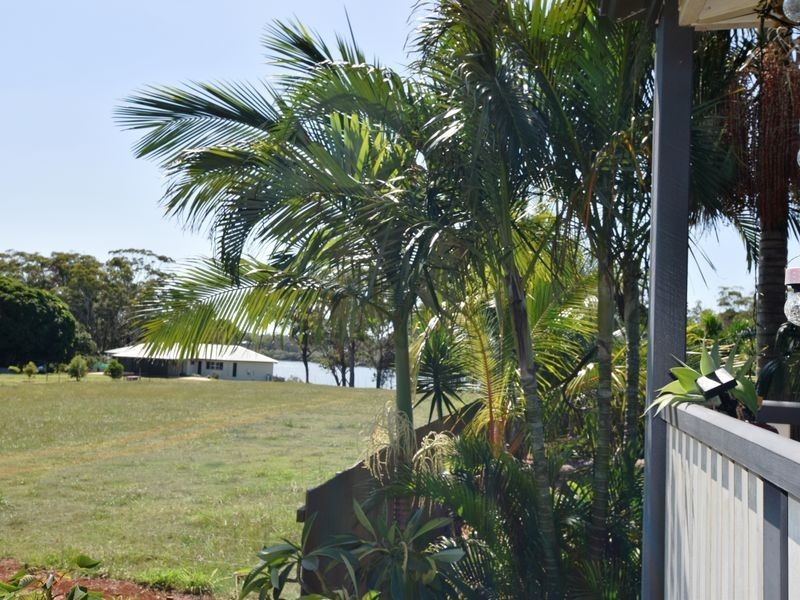 1 Willes, Russell Island QLD 4184