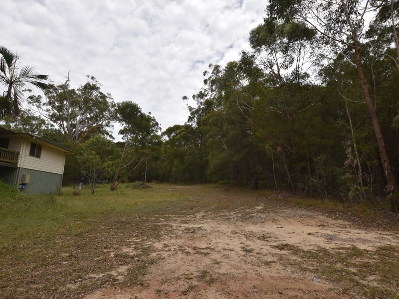 42 Yacht St., Russell Island QLD 4184