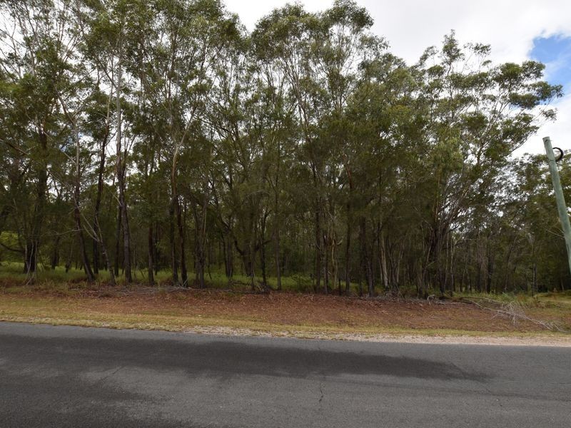 323 Centre Road, Russell Island QLD 4184