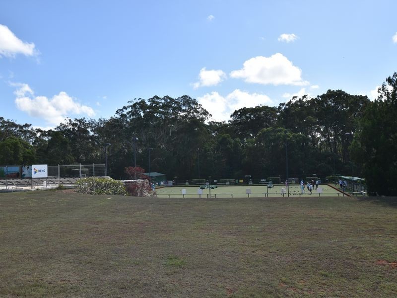 68 Jackson Rd, Russell Island QLD 4184