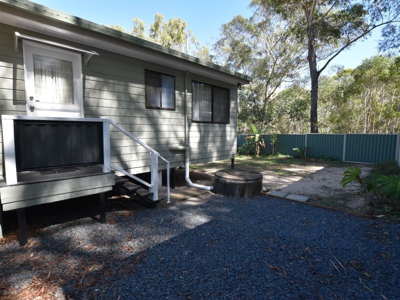 37 Villa Wood Rd, Russell Island QLD 4184