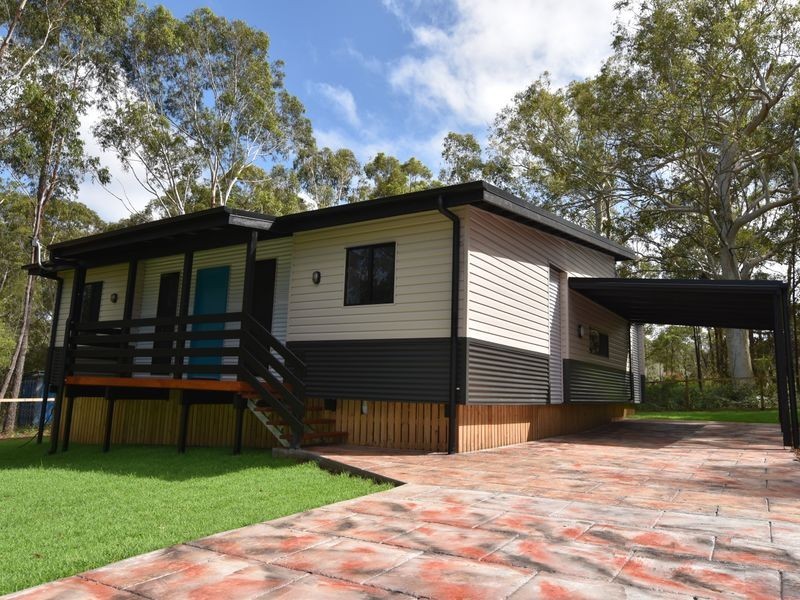 11 Tulip St, Russell Island QLD 4184
