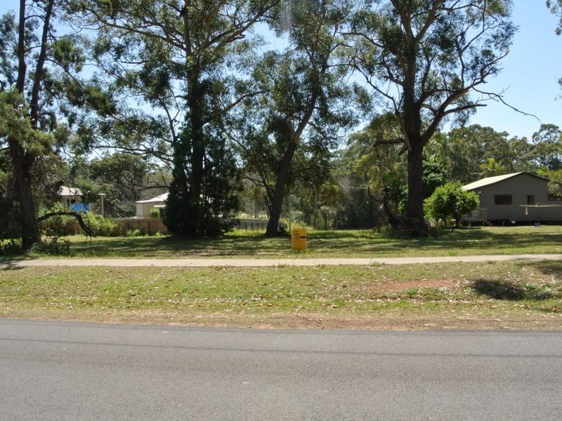 27 Jackson Road, Russell Island QLD 4184