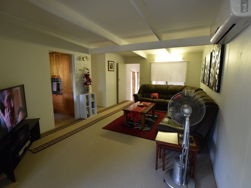 5 Virginia Parade, Russell Island QLD 4184