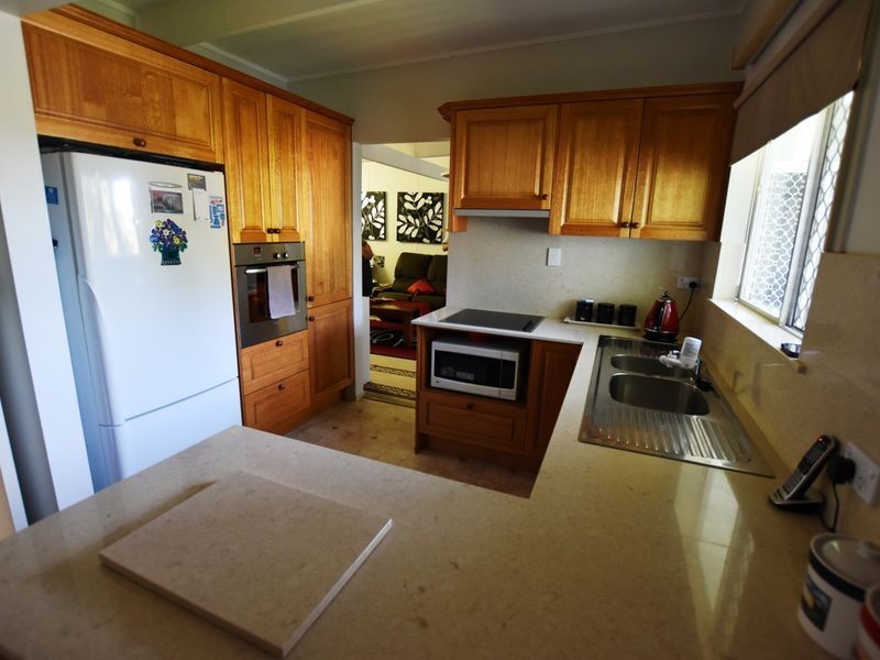 5 Virginia Parade, Russell Island QLD 4184