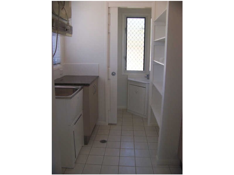 30 Schooner St, Russell Island QLD 4184