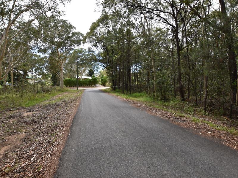 4 Fernbrook Av, Russell Island QLD 4184