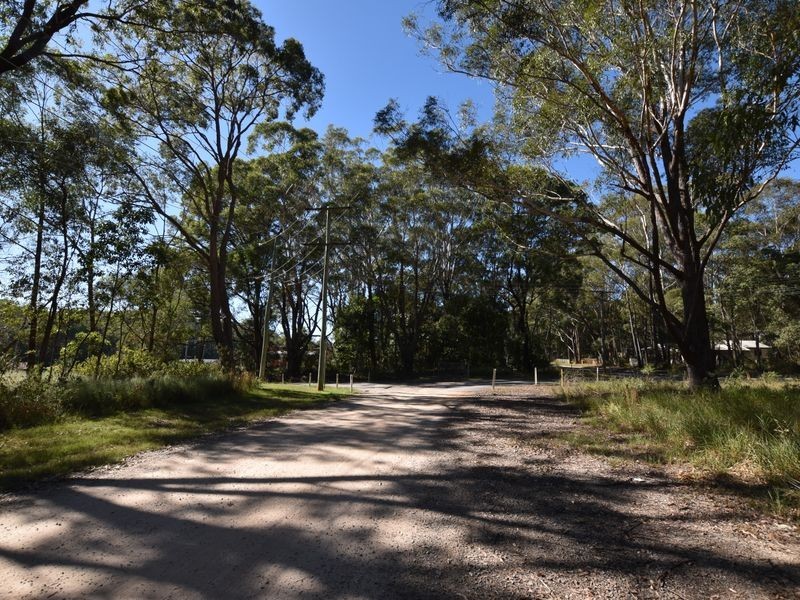 4 Taylor Street, Russell Island QLD 4184