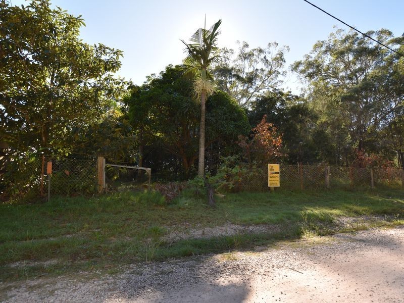 31 Harvey Street, Russell Island QLD 4184