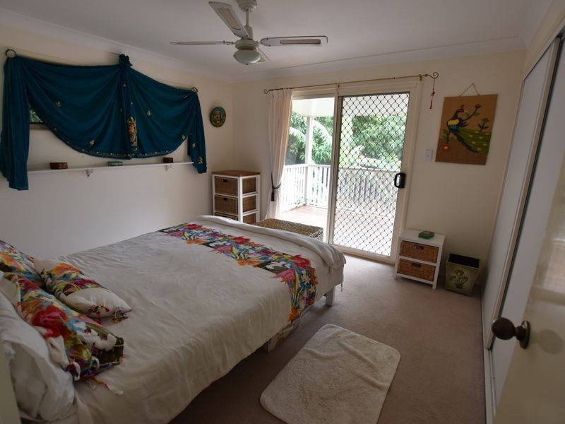 15 Douglas St, Russell Island QLD 4184