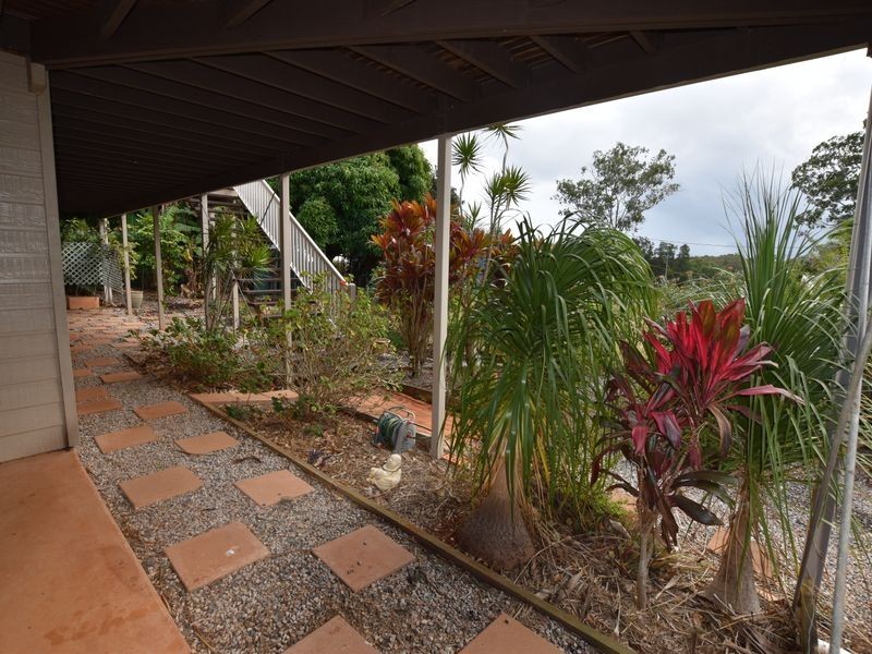 15 Douglas St, Russell Island QLD 4184