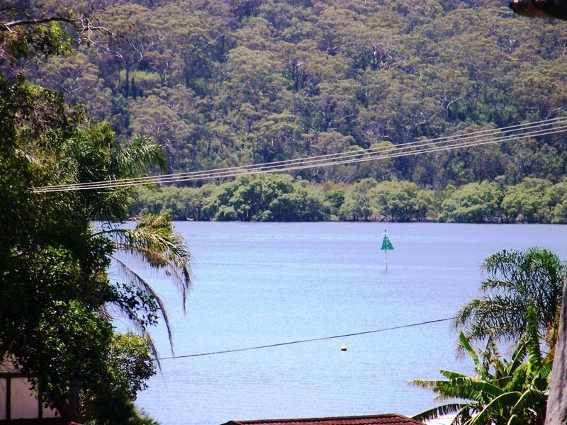 9 Patterson St, Russell Island QLD 4184