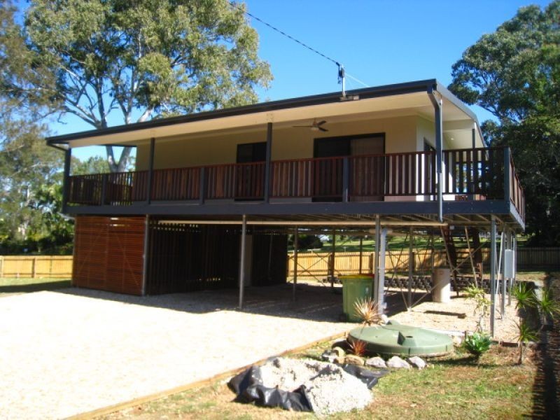 9 Patterson St, Russell Island QLD 4184