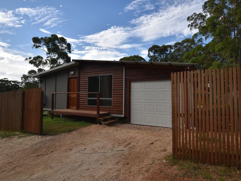 44 Guthrie St, Russell Island QLD 4184