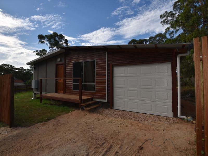 44 Guthrie St, Russell Island QLD 4184