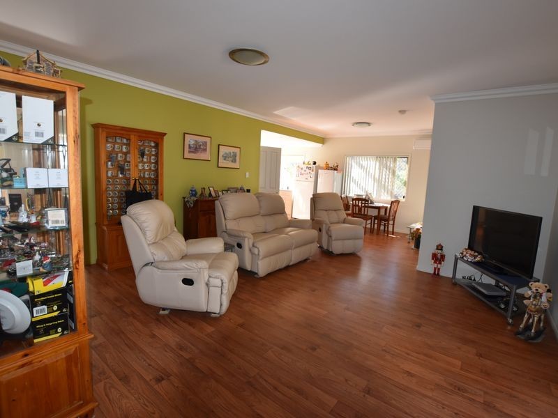 19 Pia Street, Russell Island QLD 4184